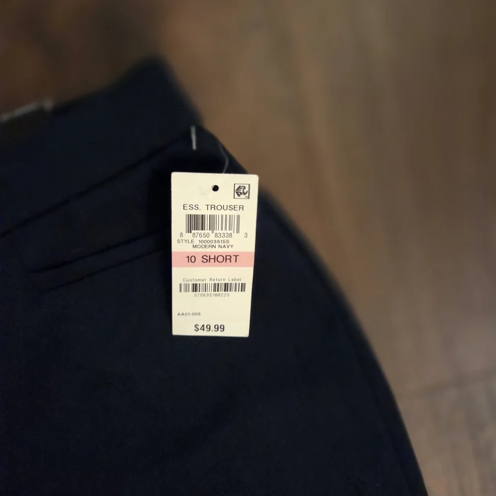 NWT Classic Navy Straight Leg Women's Pants